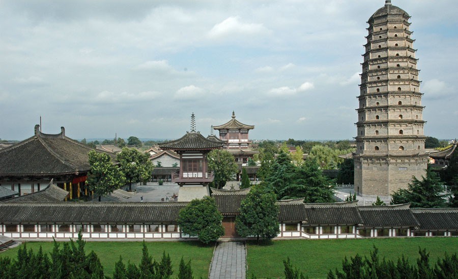 Tháp Lục Hòa